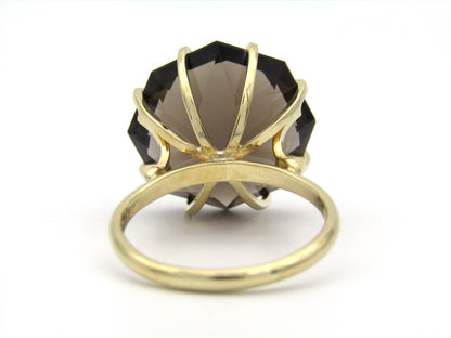 9K gold smoky quartz ring.