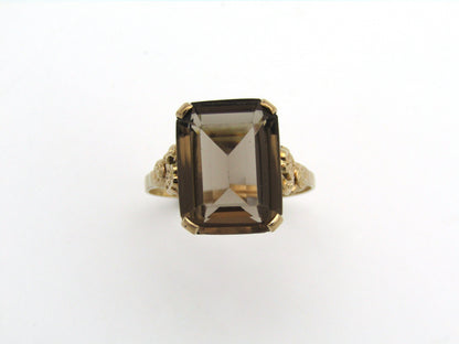 9K gold smoky quartz ring.