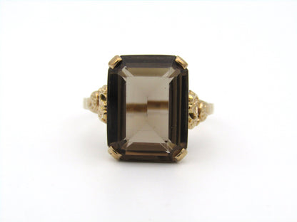 9K gold smoky quartz ring.