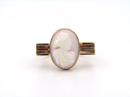 9K gold cameo ring.