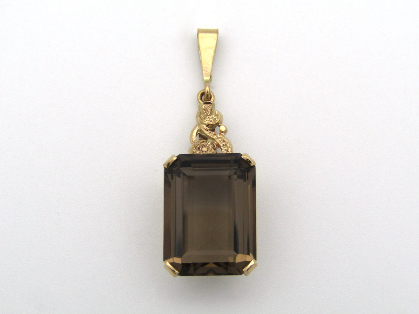 9K gold smoky quartz pendant.