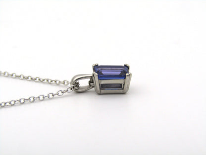 9K gold tanzanite pendant by Browns.