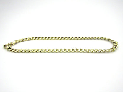 9K gold curb chain necklace.