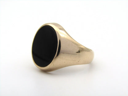 9K gold onyx signet ring.