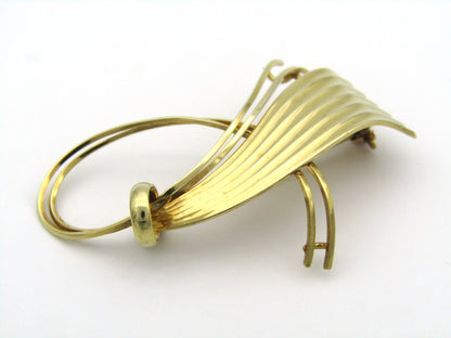 9K gold Retro half bow brooch.