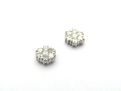 18K gold diamond flower cluster earrings.