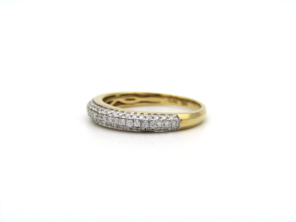 18K gold pavé diamond ring.