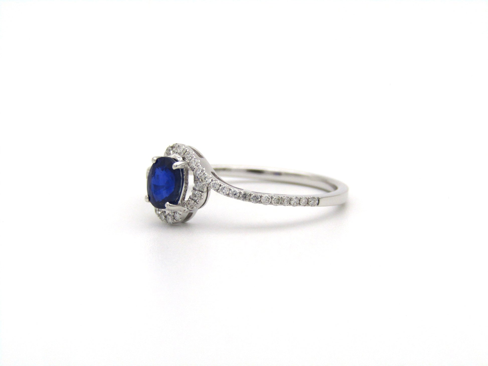 18K gold sapphire and diamond ring.