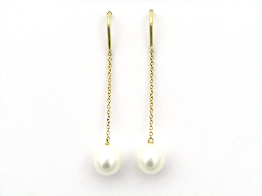 18K gold Tiffany & Co. "Pearls by the Yard" chain earrings.