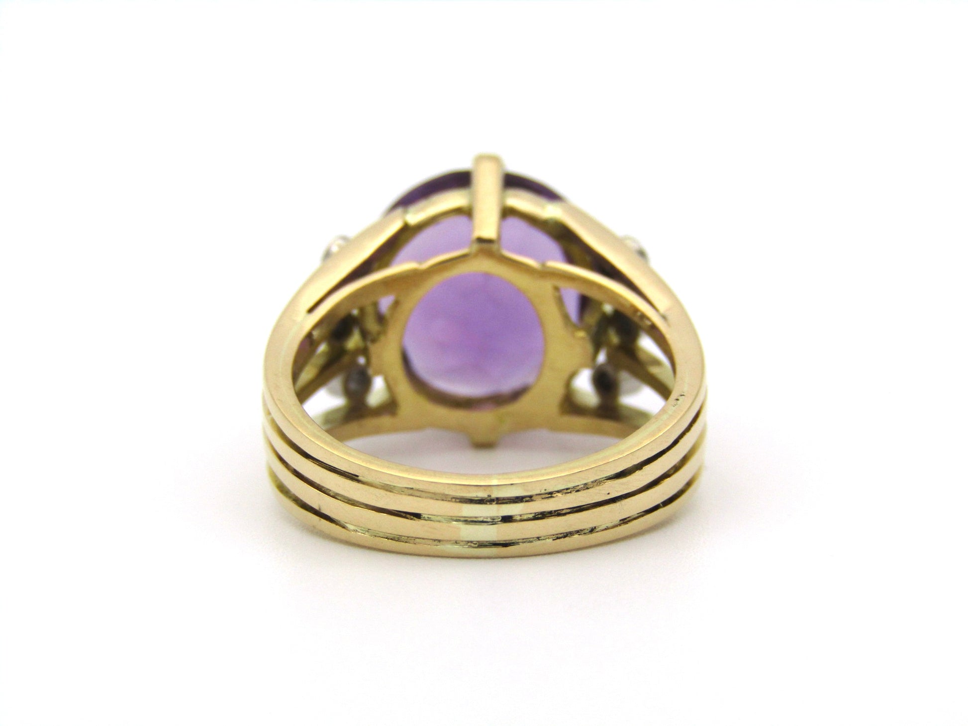 18K gold amethyst and diamond ring.