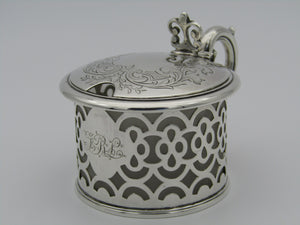 A Victorian silver mustard pot by Henry Wilkinson & Co., Sheffield 1848.
